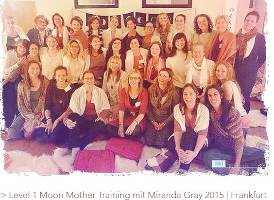Foto eines Moon Mother Trainings mit Miranda Gay 2015